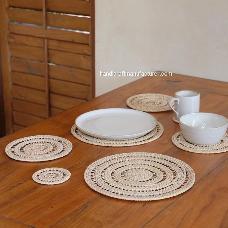 Custom Rattan Placemats: Tailored to Perfection
